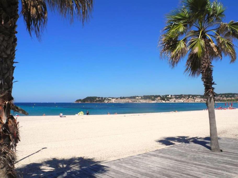 شقة Escapade Au Coeur De Sanary المظهر الخارجي الصورة